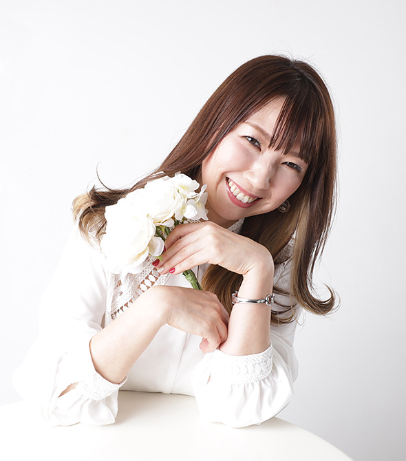 吉村由香利の写真