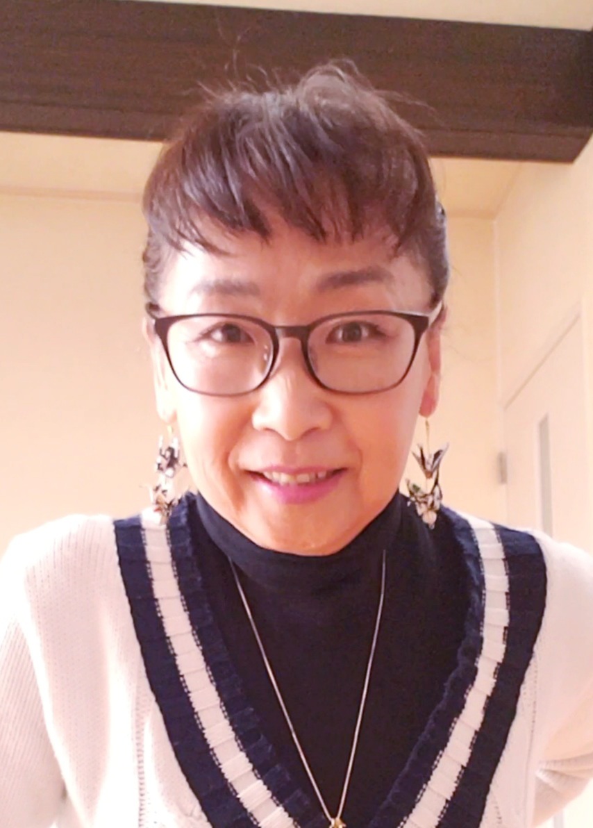 小川峰子の写真