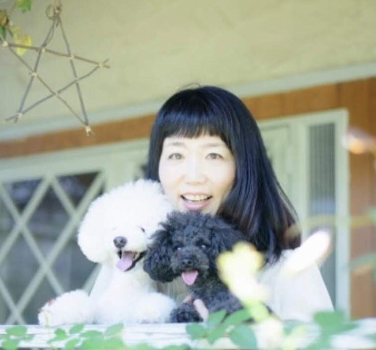 菅野智美の写真