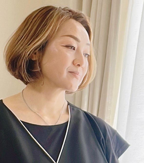 青山　三智子の写真